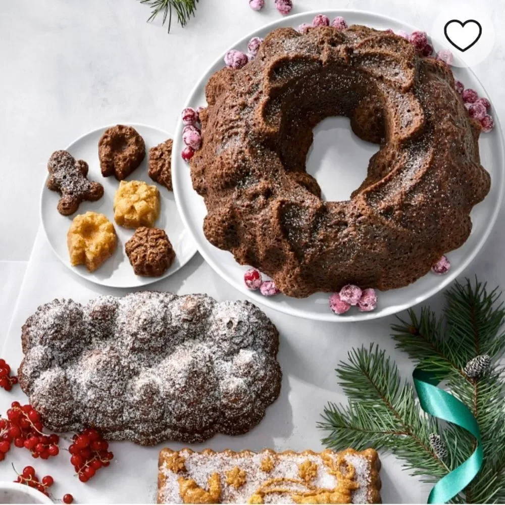 Nordic Ware Christmas Pinecones Wreath Bundt Cake Pan Williams Sonoma 12“ 9 Cup